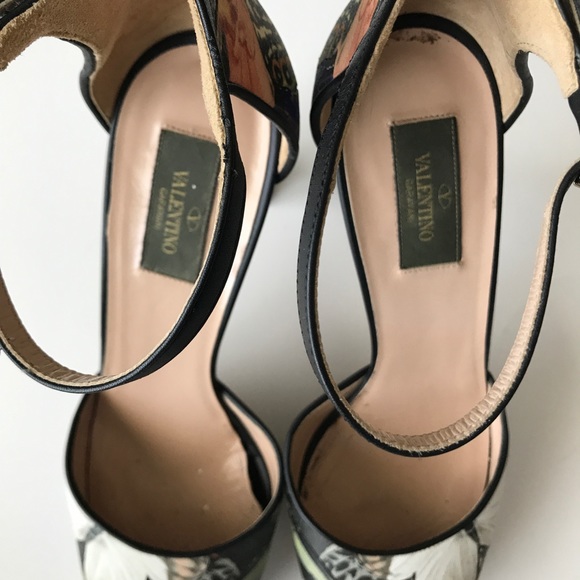 Valentino butterfly platform rock stud Heels shoes - Picture 5 of 8